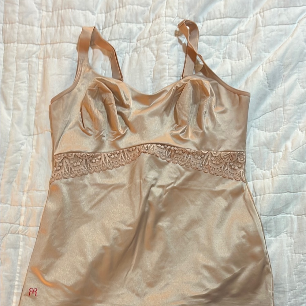 Ruby Ribbon lace cami